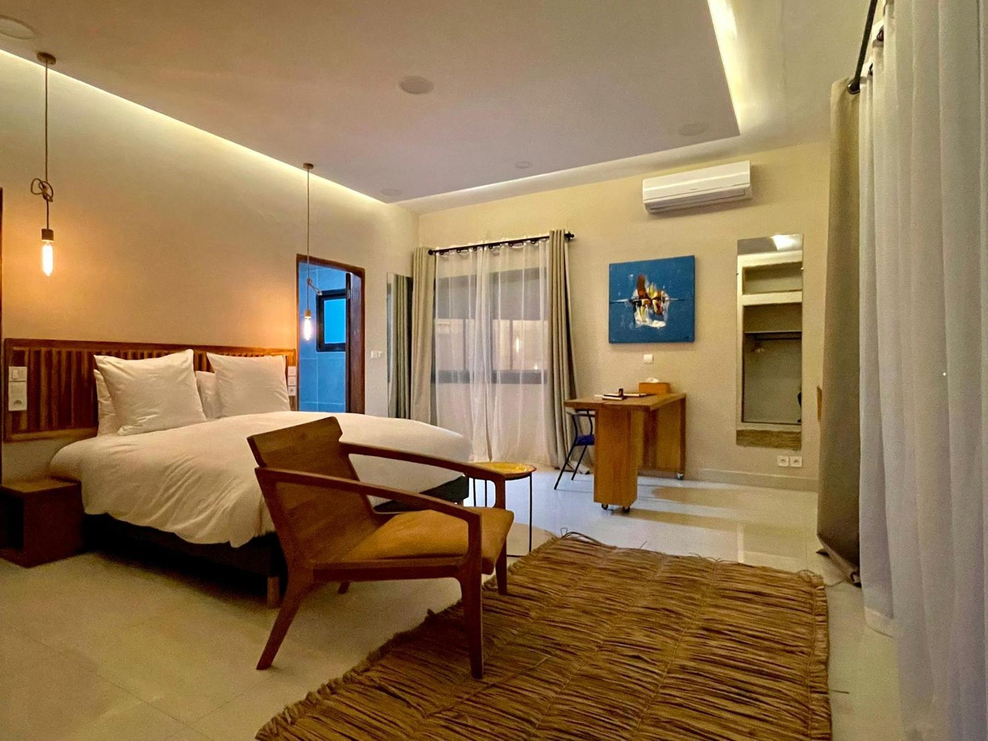 Le Kentia Hotel Lome Exterior photo